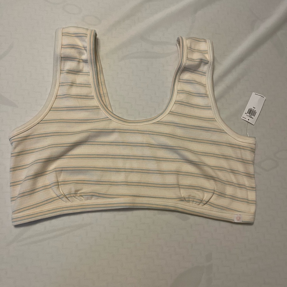 Old Navy Sports Bra SZ XXL